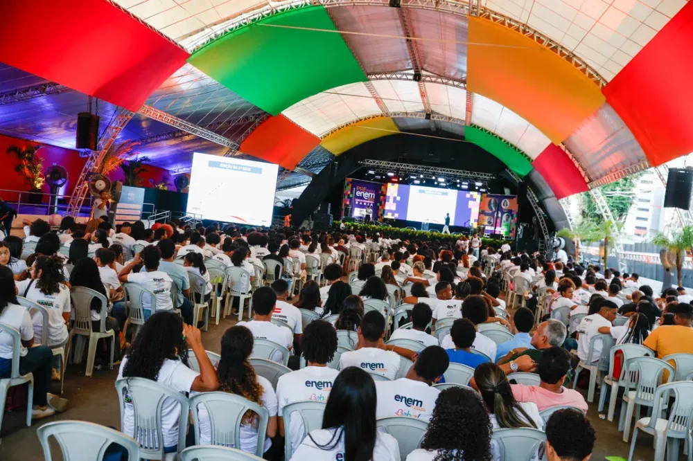 Imagem da matéria: Aulão gratuito prepara estudantes da rede estadual para o Enem nesta segunda-feira em Salvador