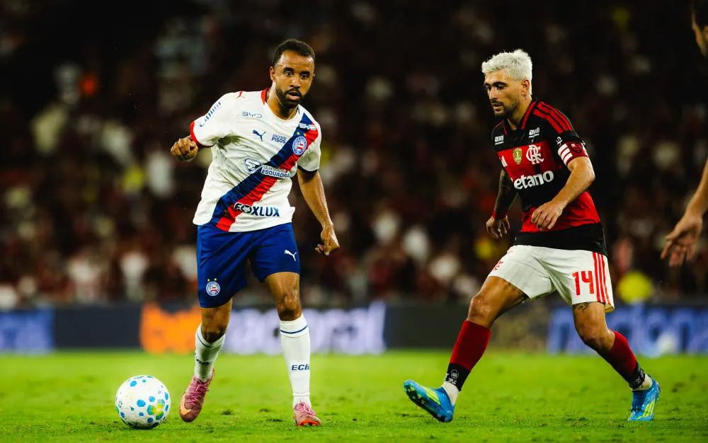 Imagem da matéria: Bahia encara Flamengo desfalcado e com foco dividido na Libertadores