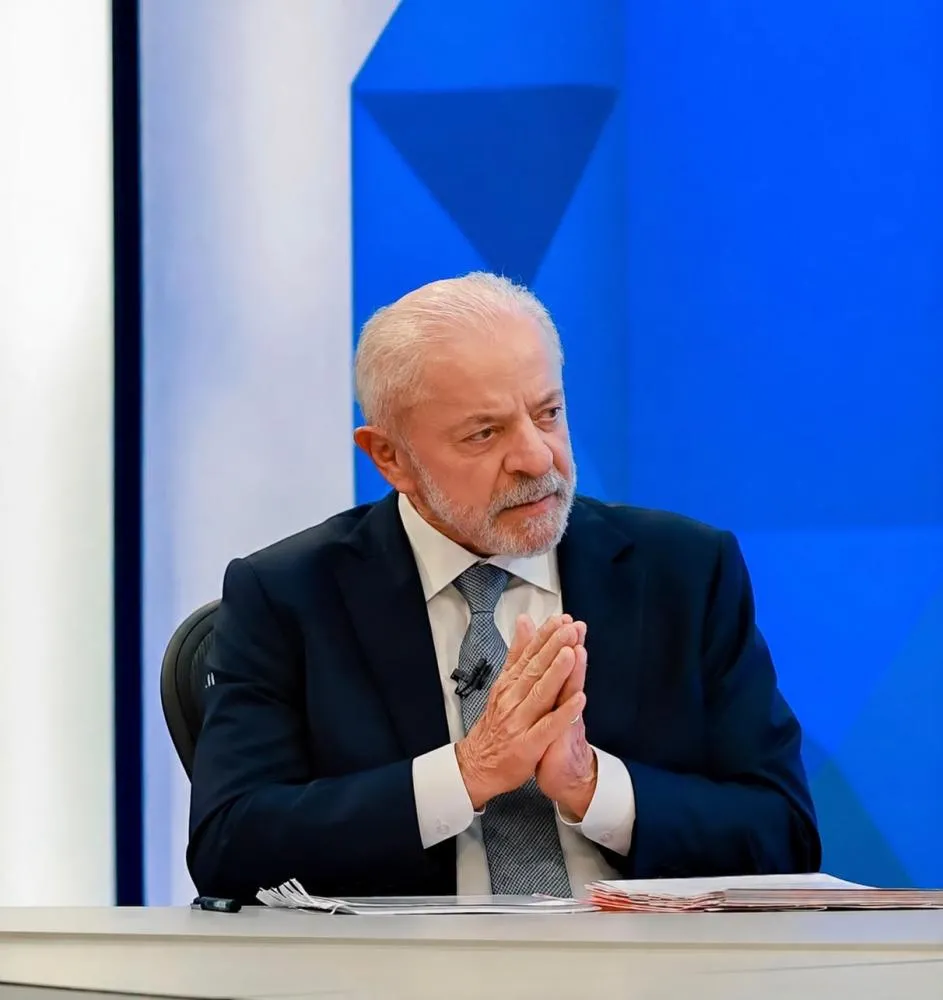 Imagem da matéria: Lula diz que não sabia da falta de reajuste do Bolsa Família e vira alvo de ironias nas redes