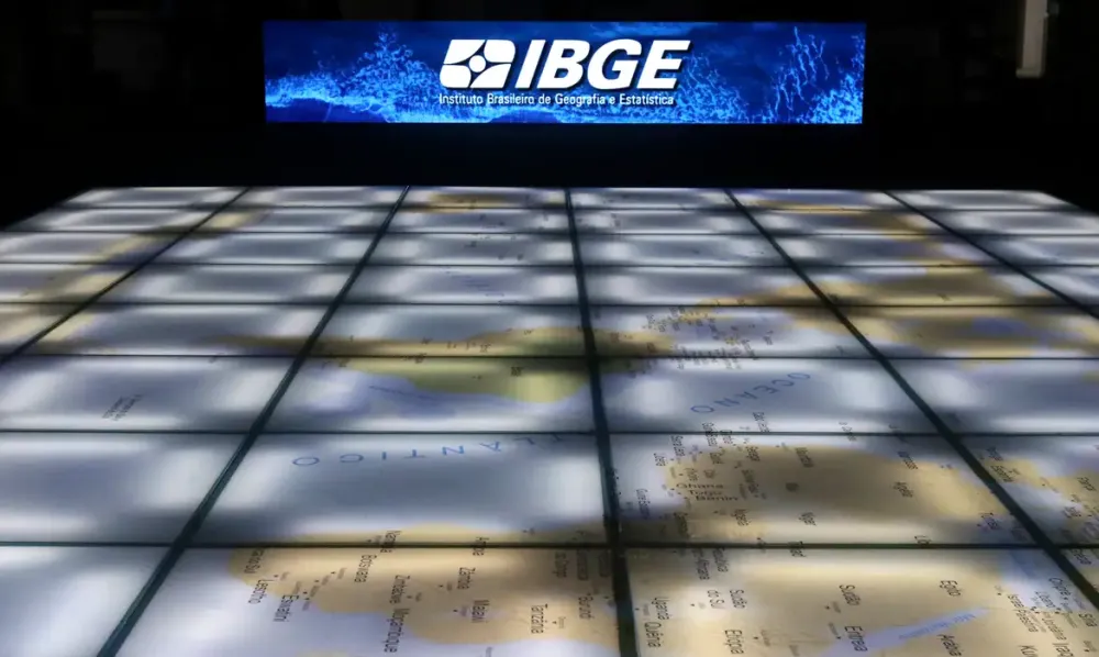 Imagem da matéria: IBGE recebe autorização para contratar 325 profissionais temporários