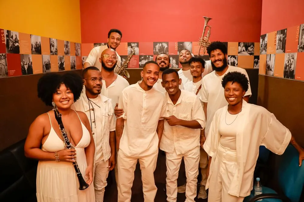 Imagem da matéria: Rumpilezzinho participa de tributo a Letieres Leite na Fliquinha