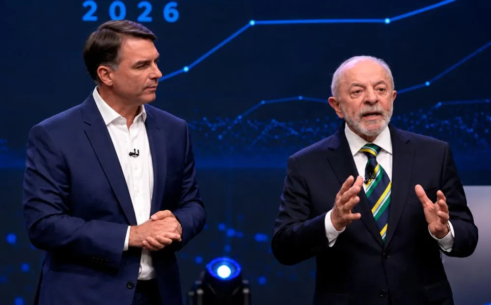 Imagem da matéria: Flávio é cobrado por R$ 134 mi de Vorcaro e cita R$ 30 mi a instituto Lula